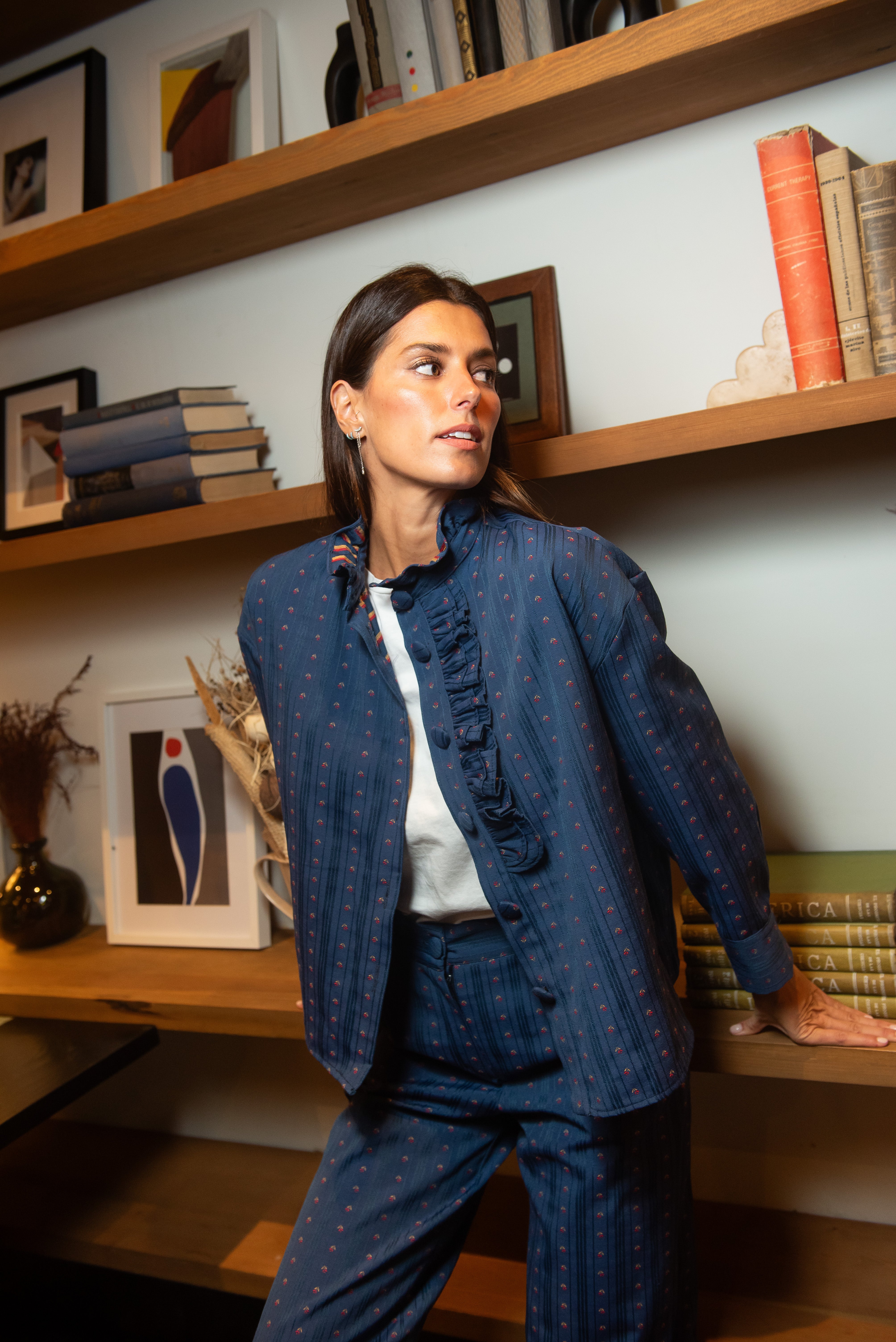 Sobrecamisa Sagitario Azul Detalle Flores