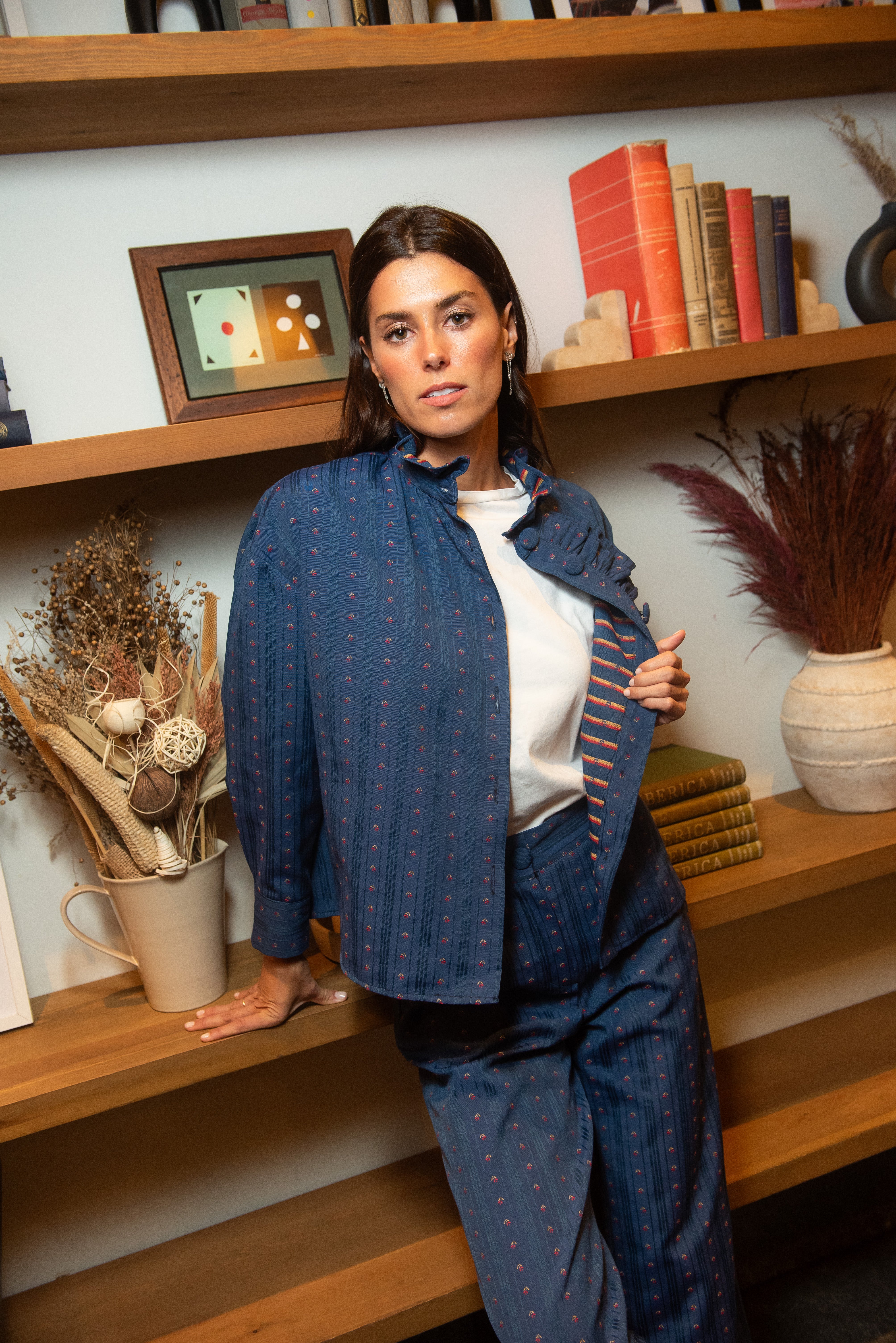 Sobrecamisa Sagitario Azul Detalle Flores