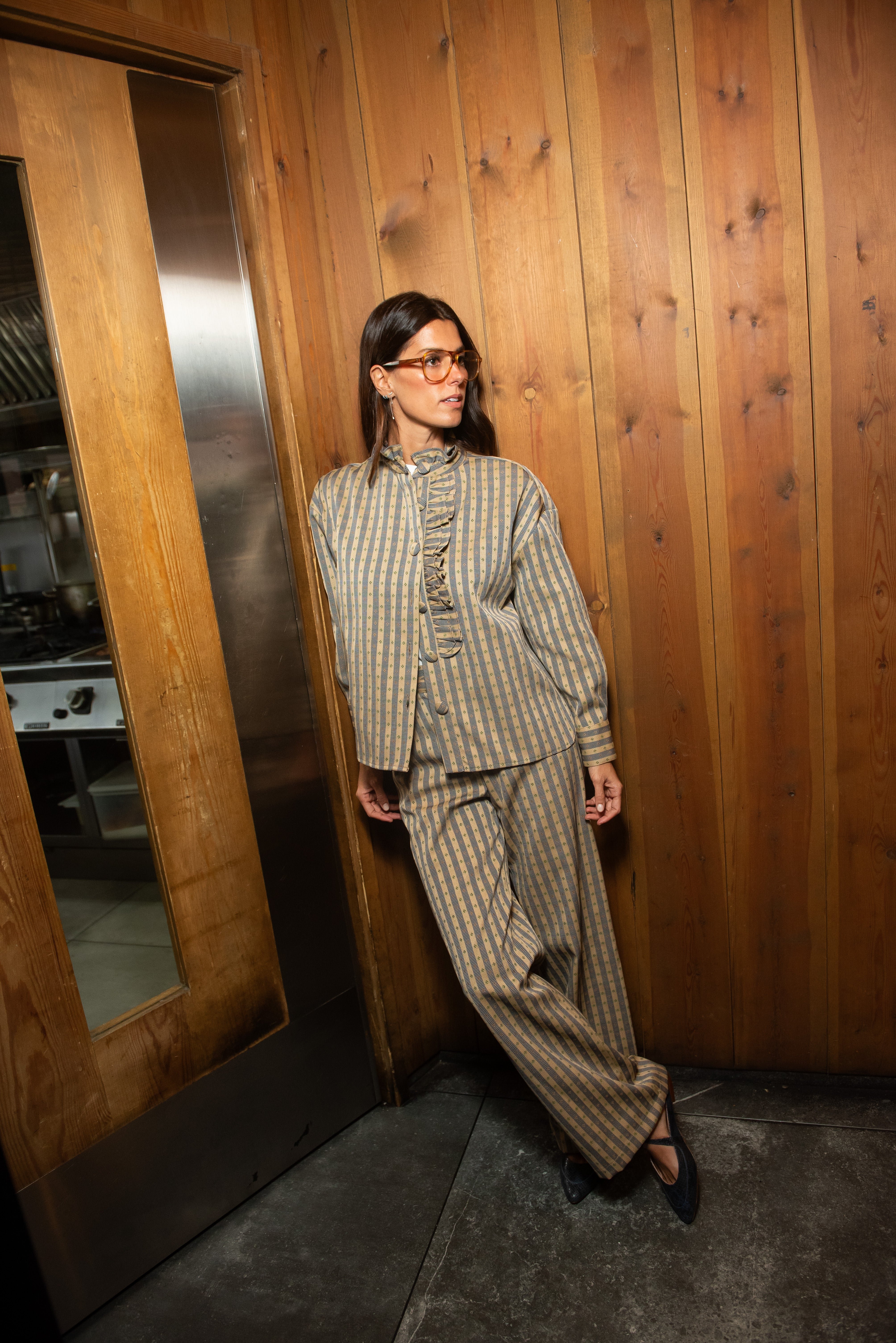 Calças listradas azuis para o cancro