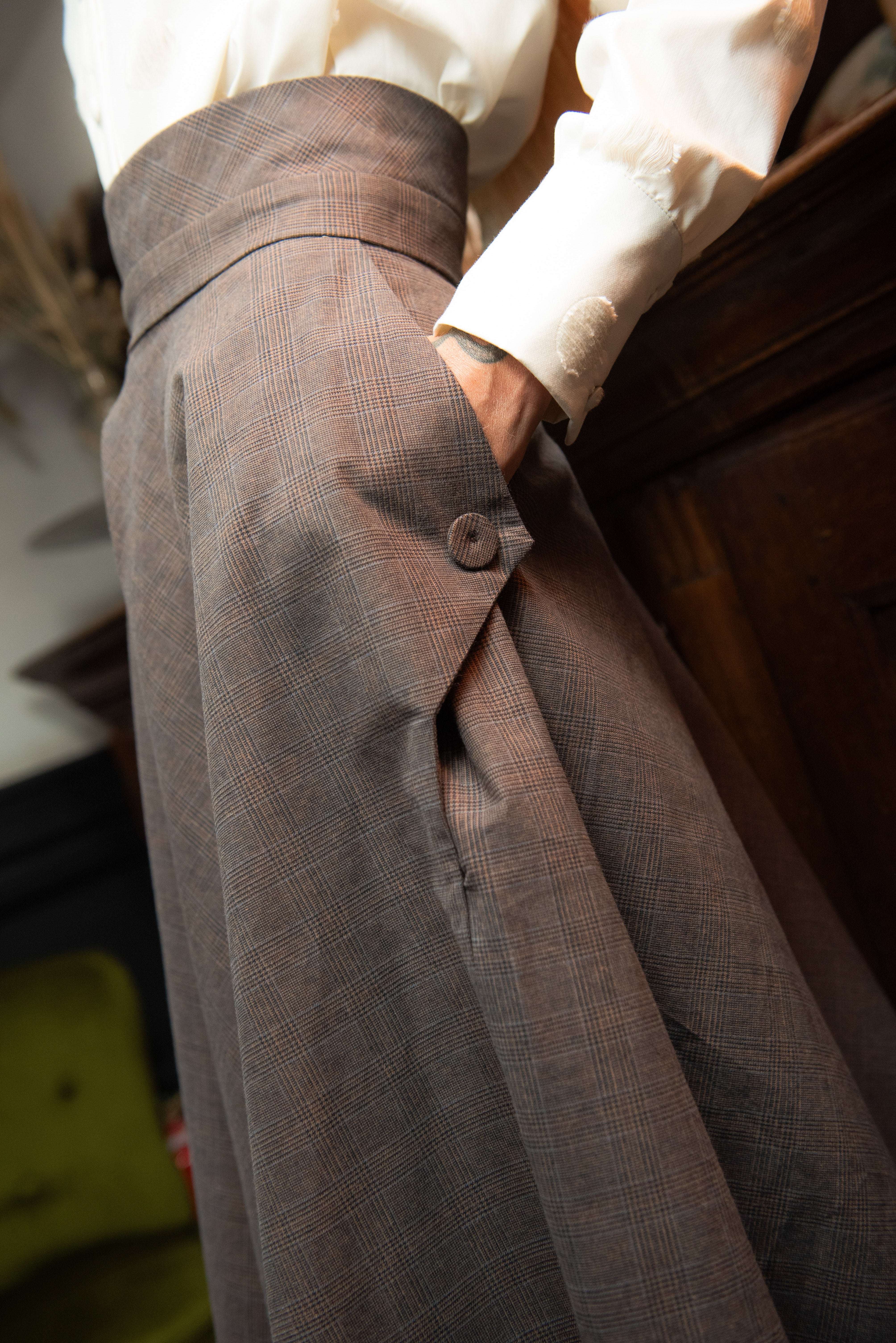 Falda Vuelo Caldena Cuadros Marrón