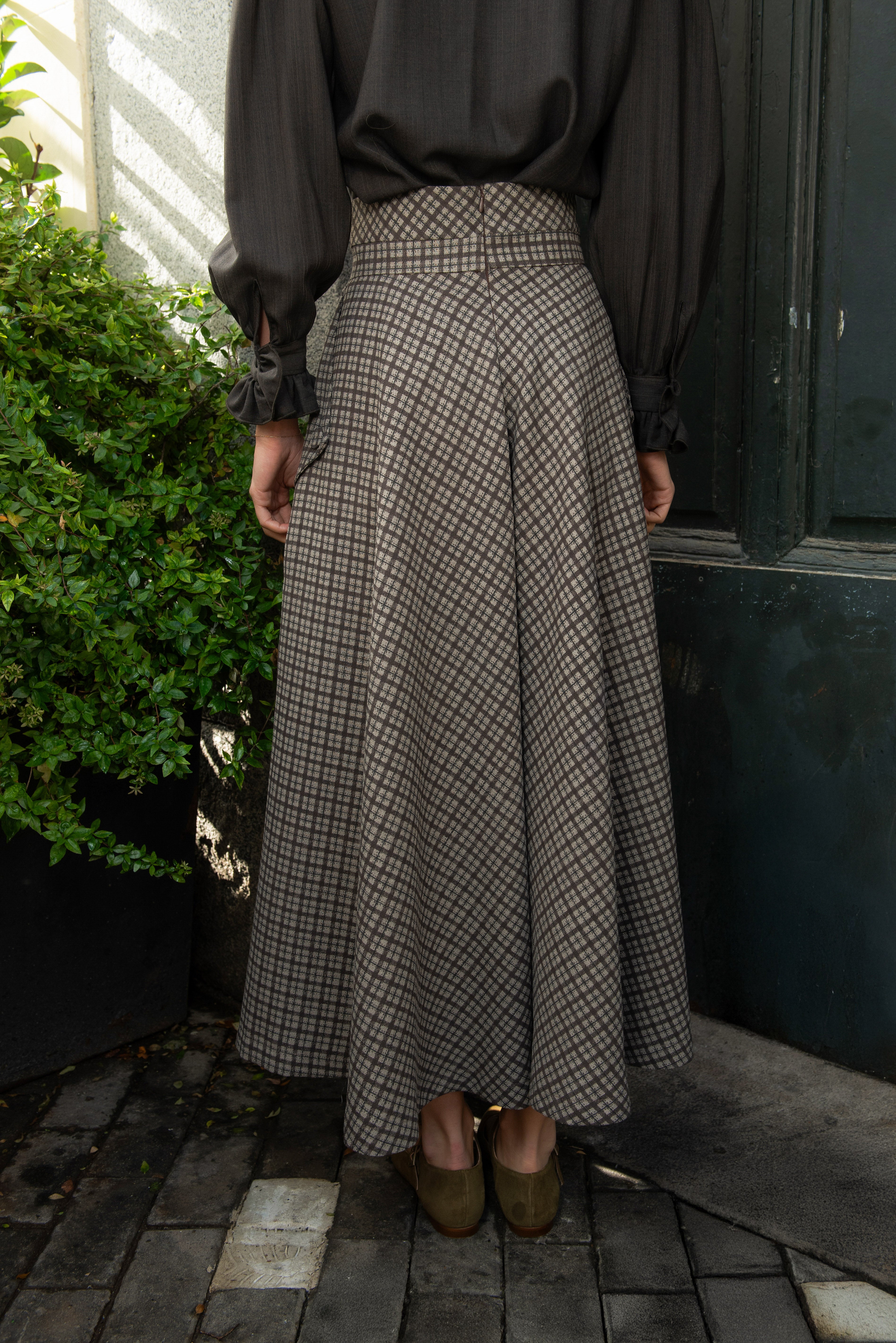 Falda Vuelo Nordella Cuadros Marrón y Gris