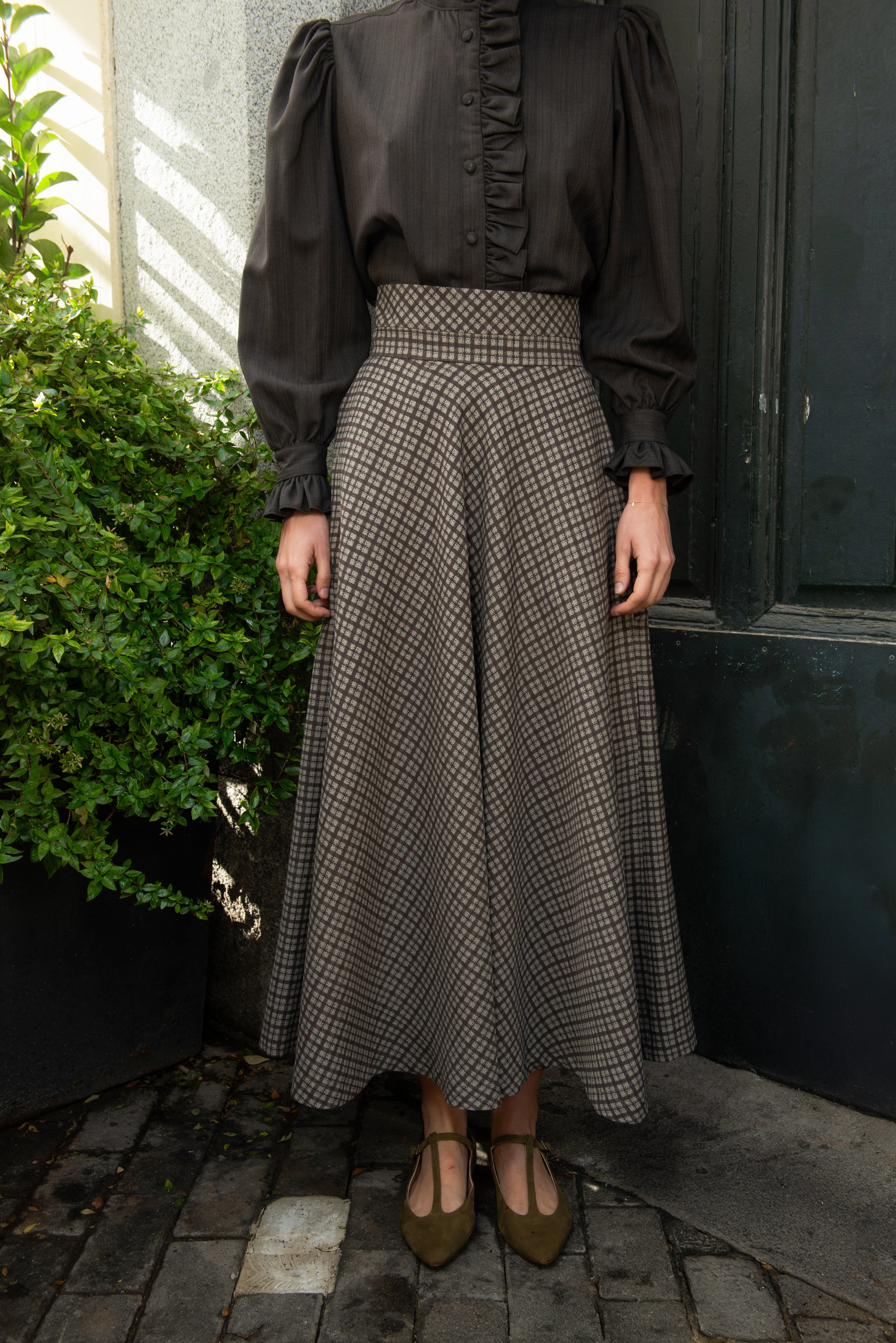 Falda Vuelo Nordella Cuadros Marrón y Gris