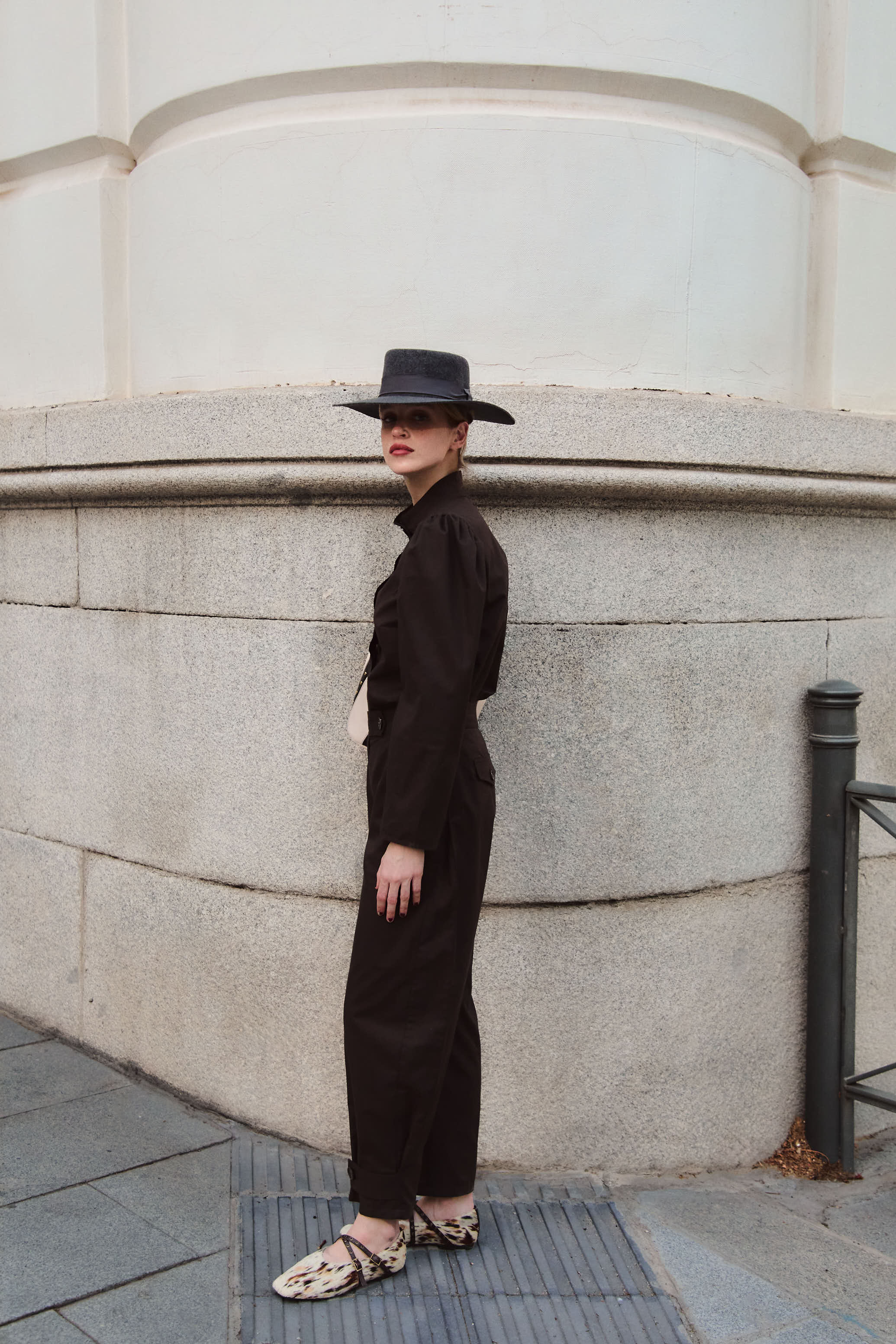 ipabrand_pantalón_Salamanca_color_marrón