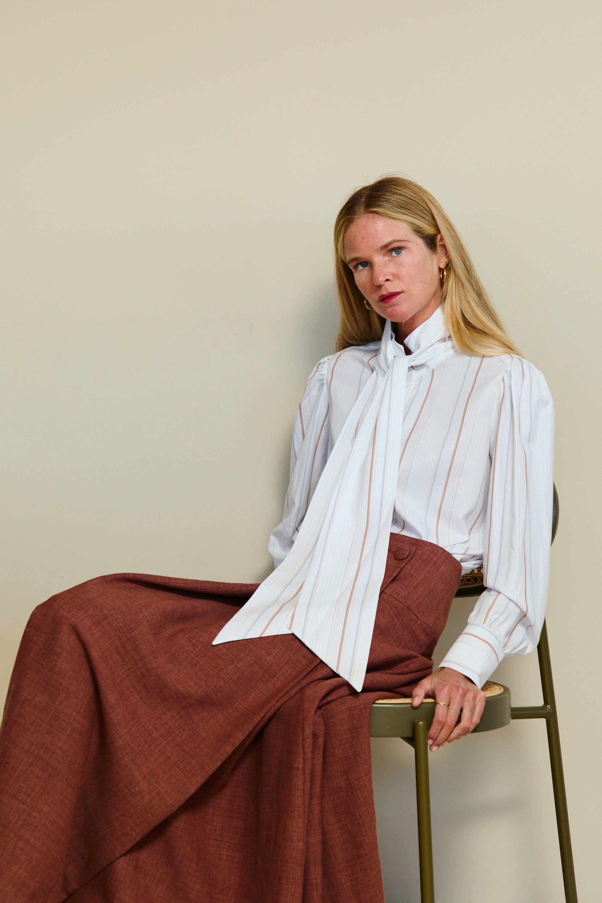 falda-luz-teja-mujer-moda