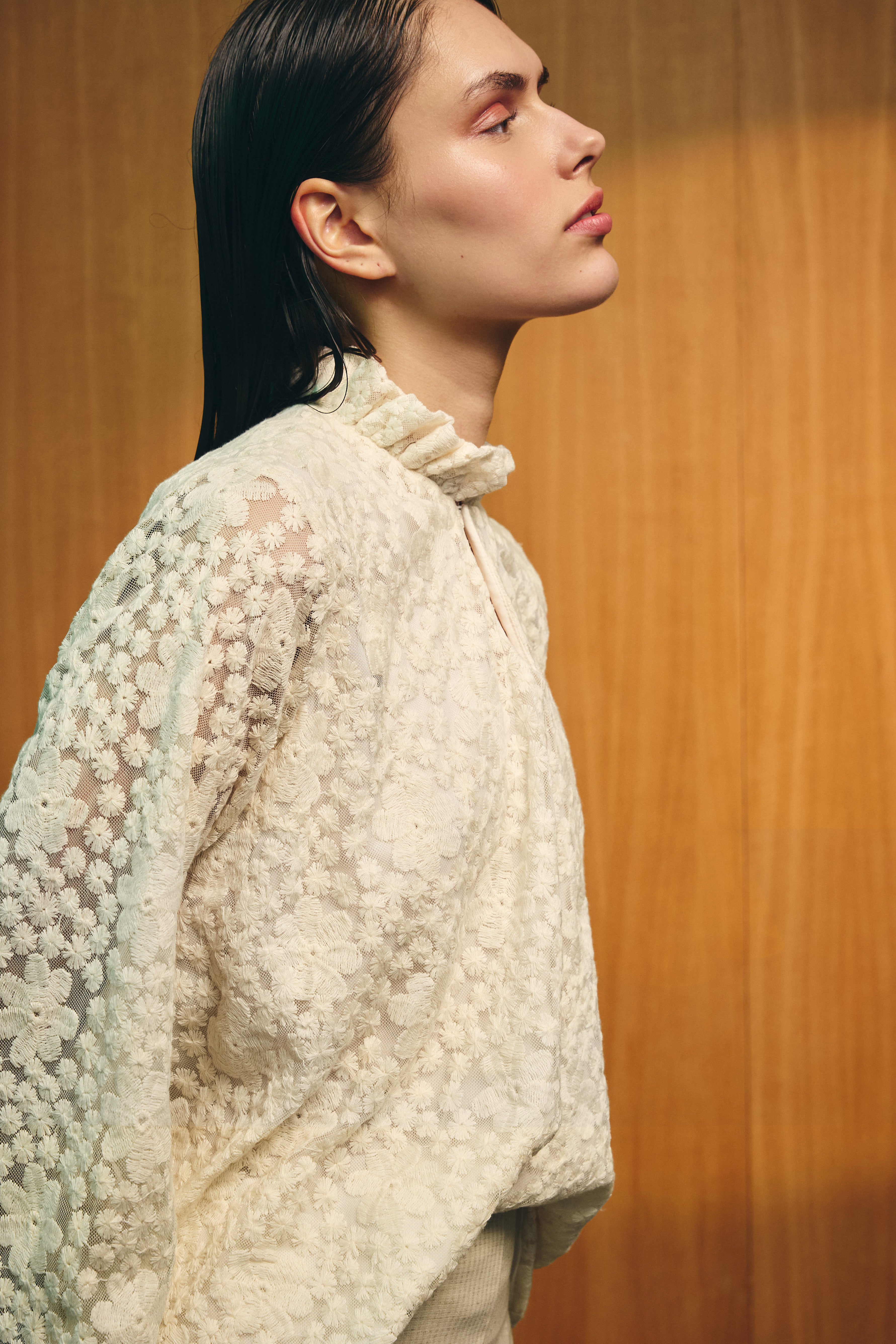 Blusa Vita Lenta Bordados Blanco