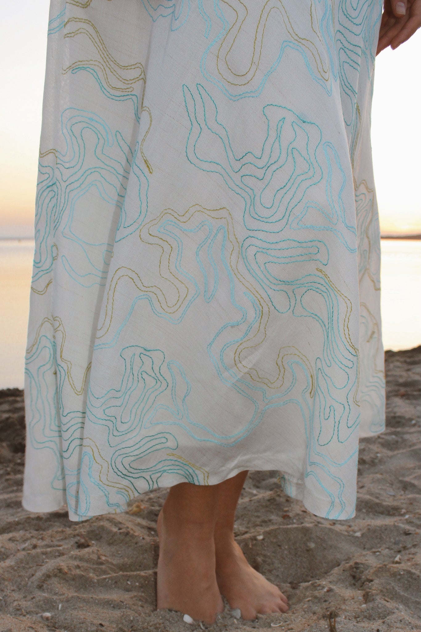 Vestido Sosiego Bordados Azules