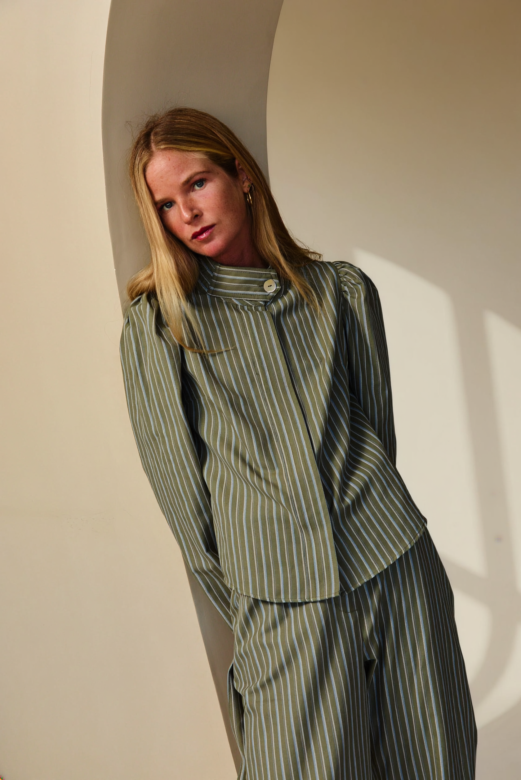 Blusa refletora listrada verde