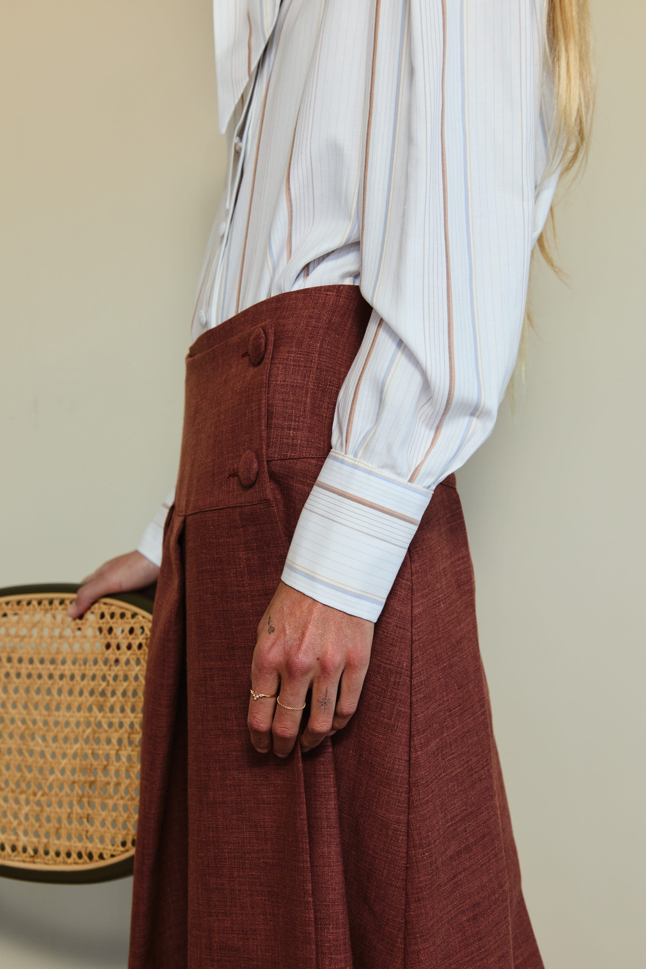 falda-teja-mujer-moda-luz